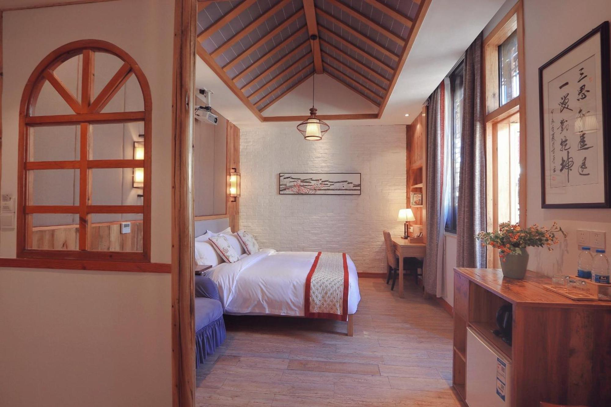 Mild Spring Boutique Hotel Montes Huang Exterior foto