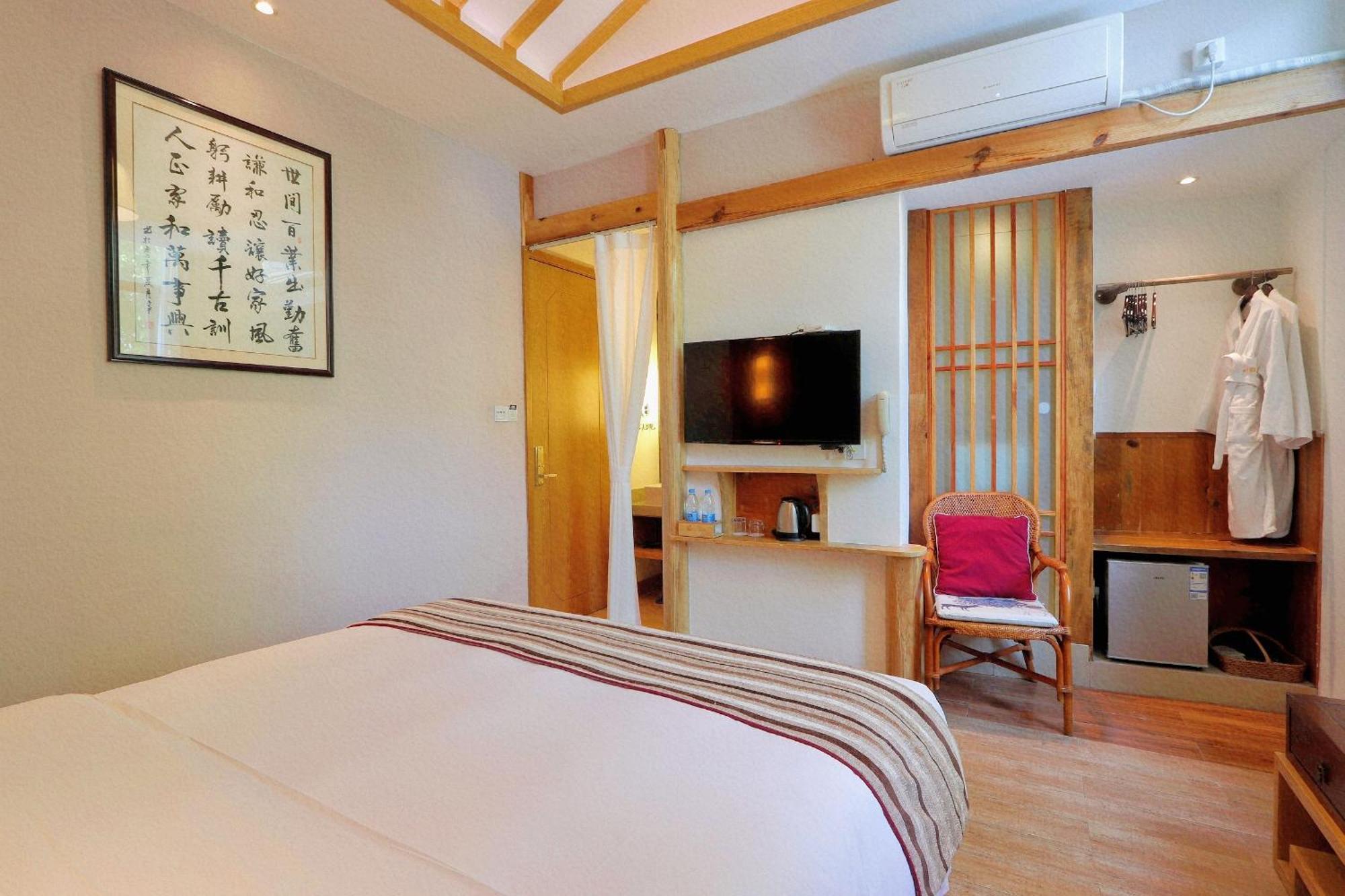 Mild Spring Boutique Hotel Montes Huang Exterior foto